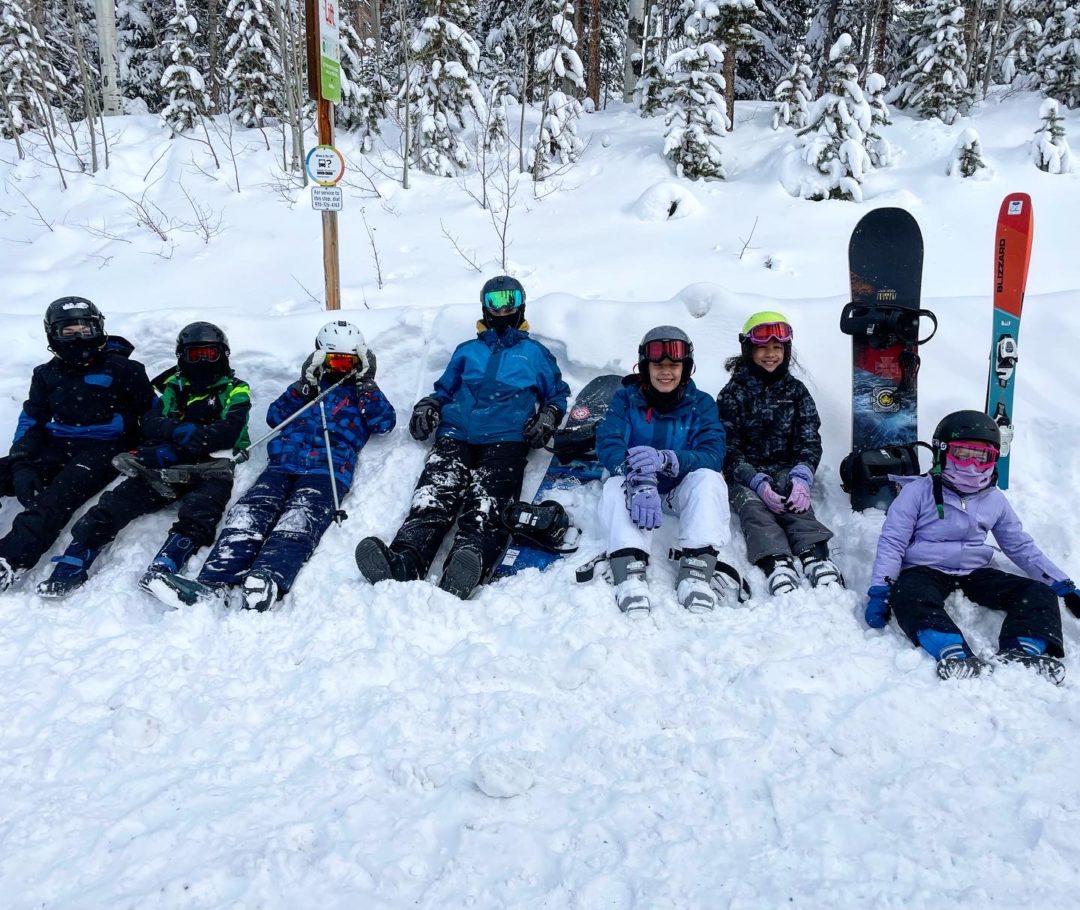 8 Tips for Skiing with Kids