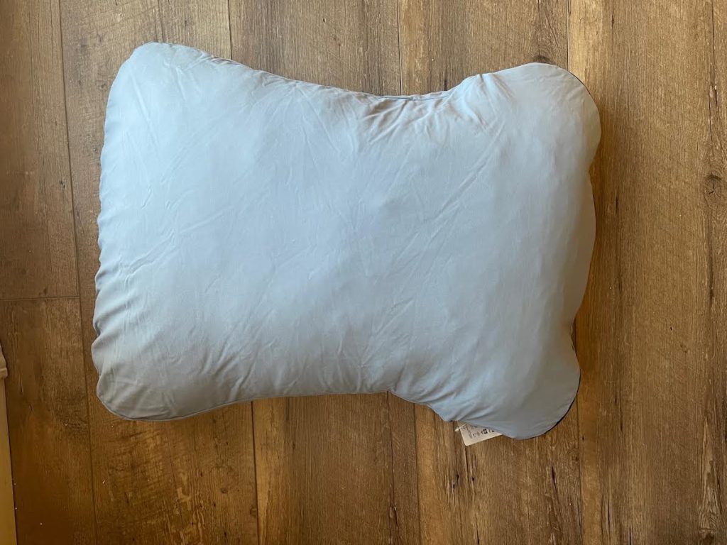 HEST pillow
