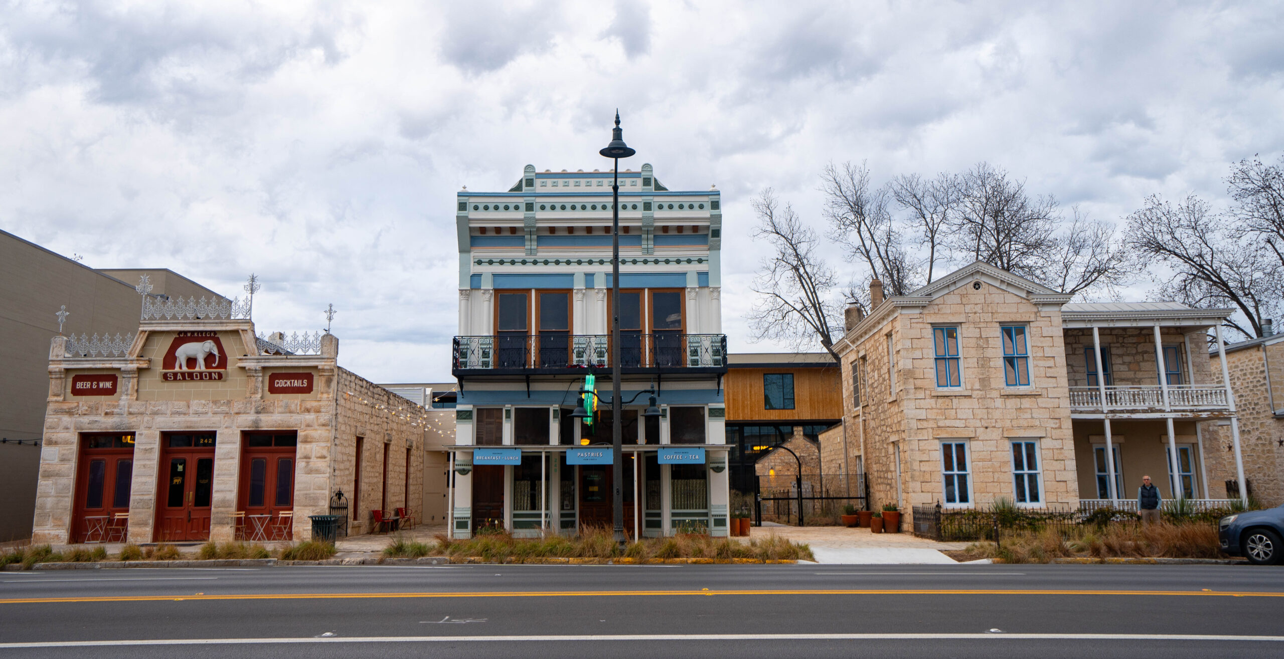 Albert Hotel in Fredericksburg